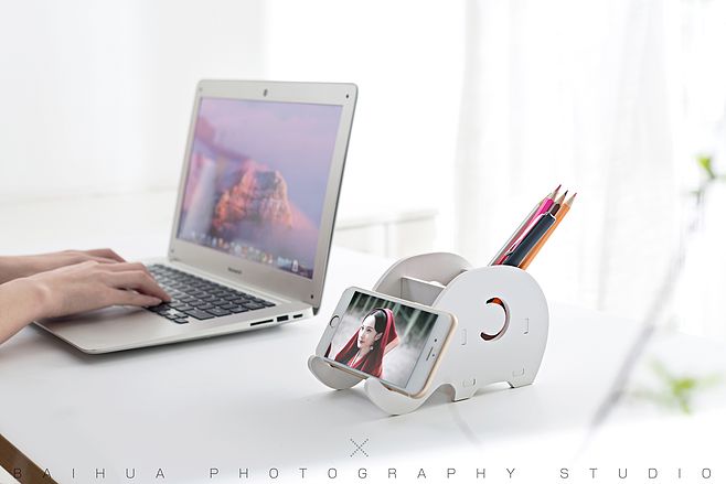 手機(jī)支架 工業(yè)設(shè)計(jì)賦能下的文化用品新形態(tài)